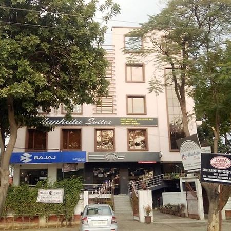 Alankrita Suites & Party Halls Meerut Bagian luar foto