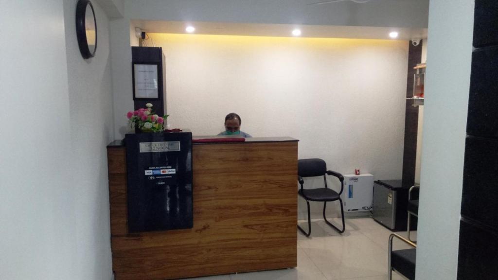 Alankrita Suites & Party Halls Meerut Bagian luar foto