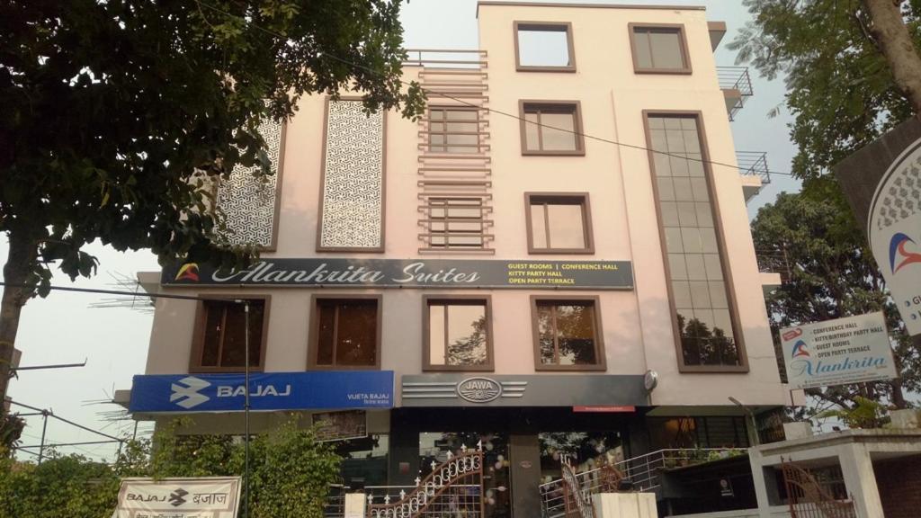 Alankrita Suites & Party Halls Meerut Bagian luar foto