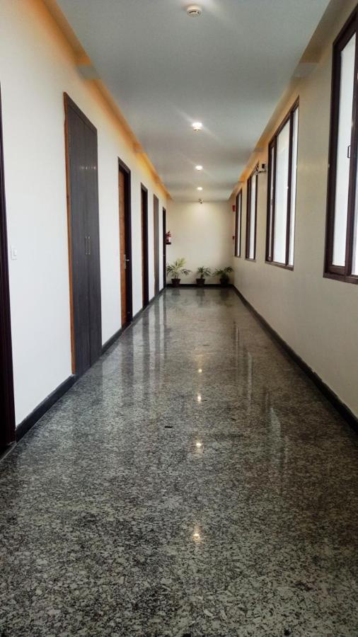 Alankrita Suites & Party Halls Meerut Bagian luar foto