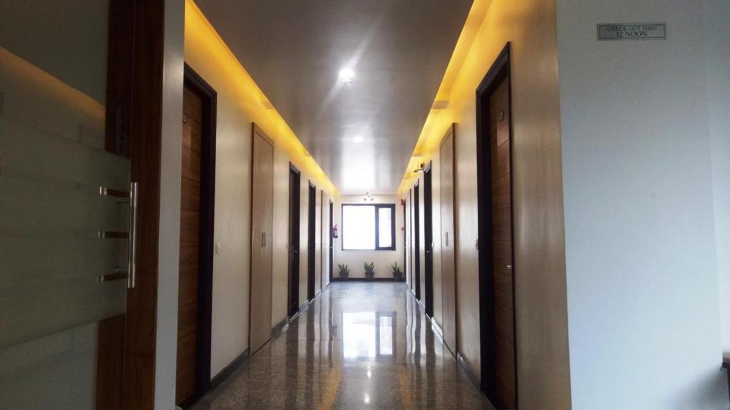 Alankrita Suites & Party Halls Meerut Bagian luar foto