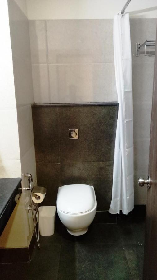 Alankrita Suites & Party Halls Meerut Bagian luar foto